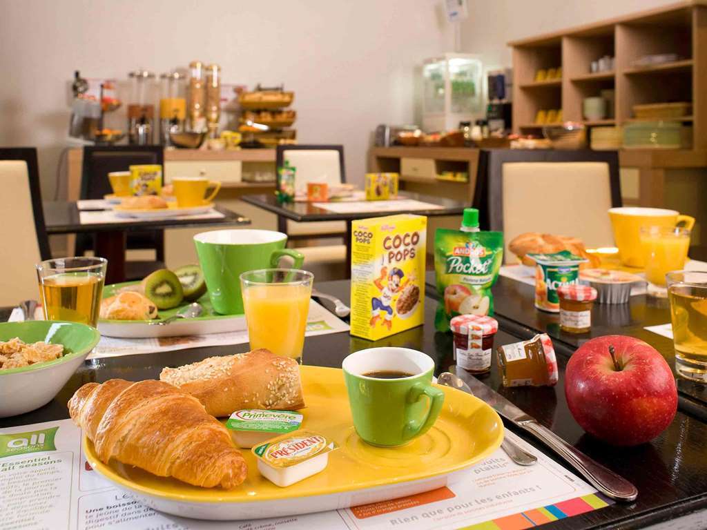 Ibis Styles Metz Centre Gare Hotell Restaurang bild